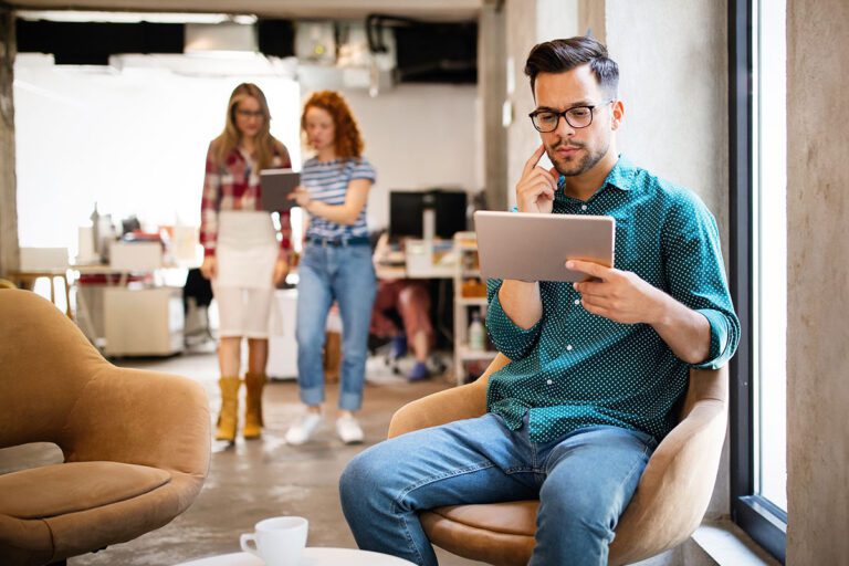 Email Deliverability: Best Practices To Avoid Spam Filters in 2025
